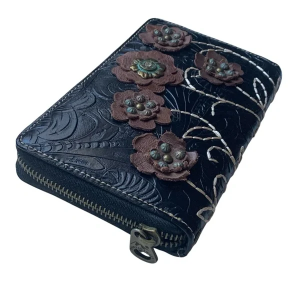 MONTANA WEST Southwestern Floral Turquoise Brown Black 3D Floral Flowers Wallet - Picture 2 of 16